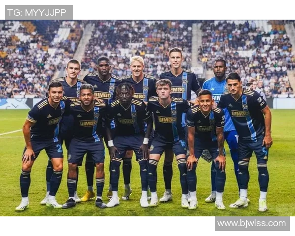 纽约城与费城联合激战正酣比分揭晓球迷热情高涨